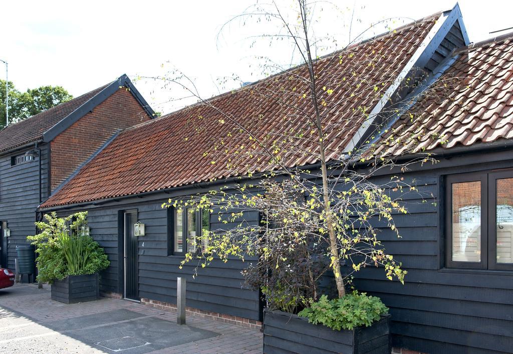 The Fox By Greene King Inns Bury St. Edmunds 외부 사진