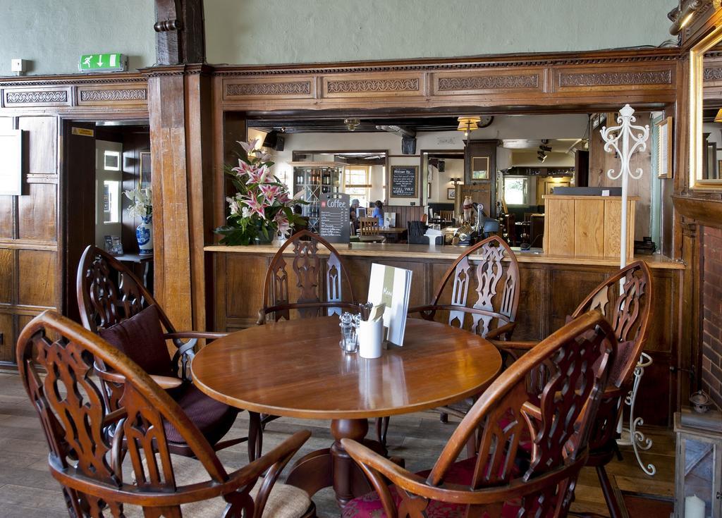 The Fox By Greene King Inns Bury St. Edmunds 외부 사진